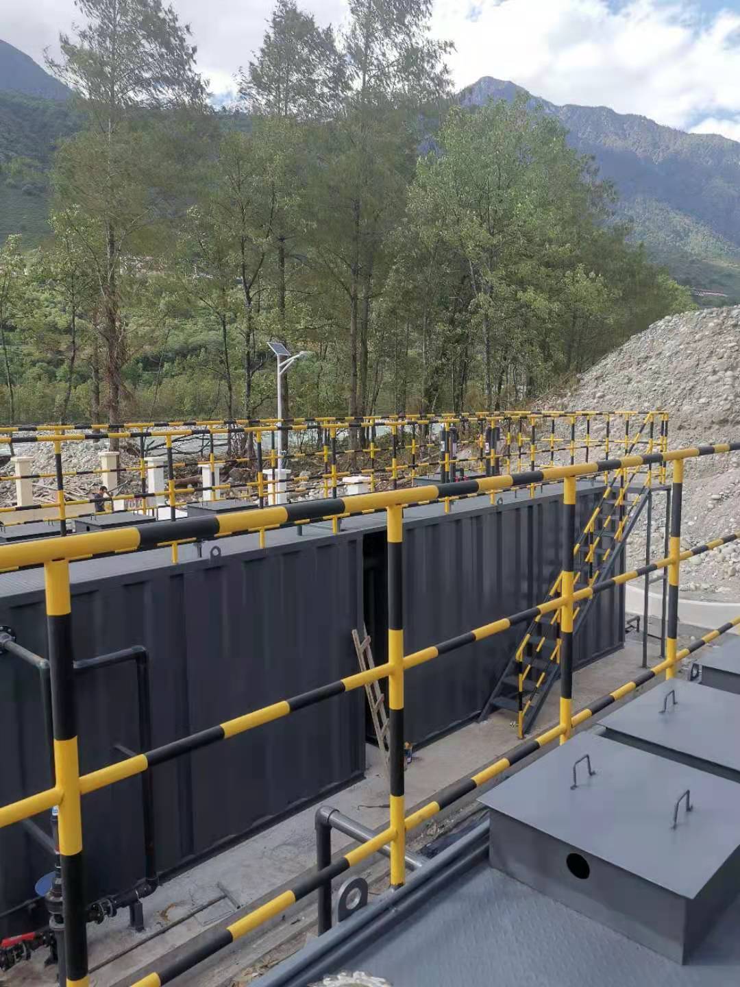 熱烈祝賀由我公司總承包的林芝市墨脫縣格當鄉污水處理工程項目目前順利完工